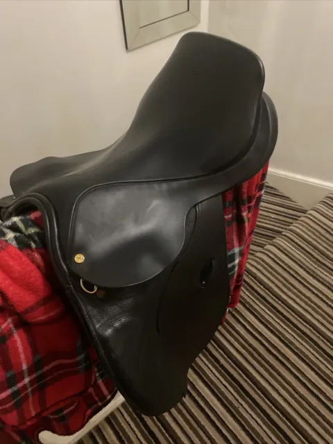 16 Inch Black Country Black Leather Pony GP Saddle Wide Width