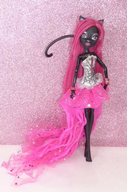 Monster High Catty Noir Friday The 13Th Vendredi Mattel 2013 Poupée Doll