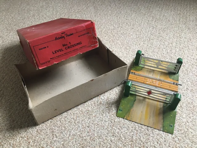 Hornby Trains 0 Gauge No. 1  Level Crossing Tinplate Vintage Boxed