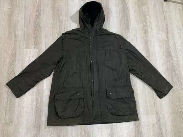 Mens waxed jacket Barbour Durham Size L/XL Color Green