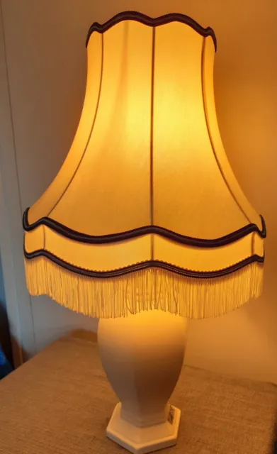 Beautiful Vintage Ceramic Table Lamp With Shade