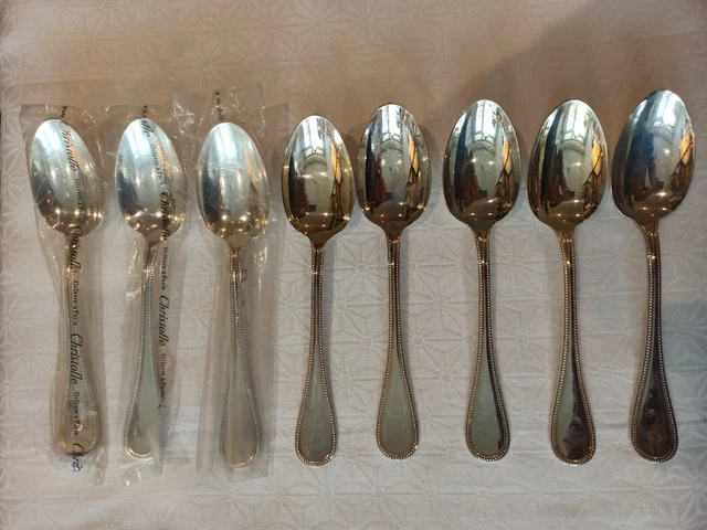 8 CUILLÈRES DE TABLE EN MÉTAL ARGENTÉ CHRISTOFLE Modèle PERLES