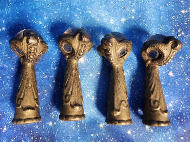 Ornate Set Of 4 Antique Parker Piano Stool Glass Ball Claw Feet Ornate Set Of 4 Antique Parker Piano Stool Glass Ball Claw Feet