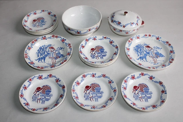 Service de table en faïence de Creil et Montereau décor Fl