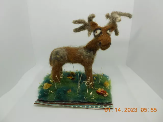 needle felted animals moose, handmade, one of a kind by artist