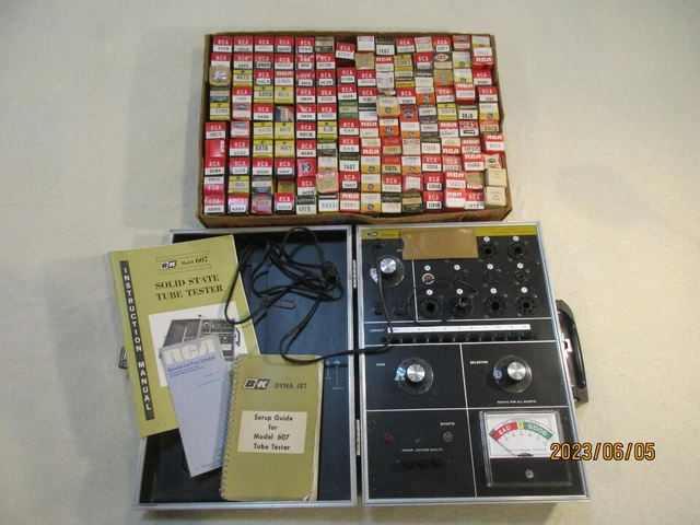 B&K Dynascan Model 607 Solid State Tube Tester W/137 Tubes