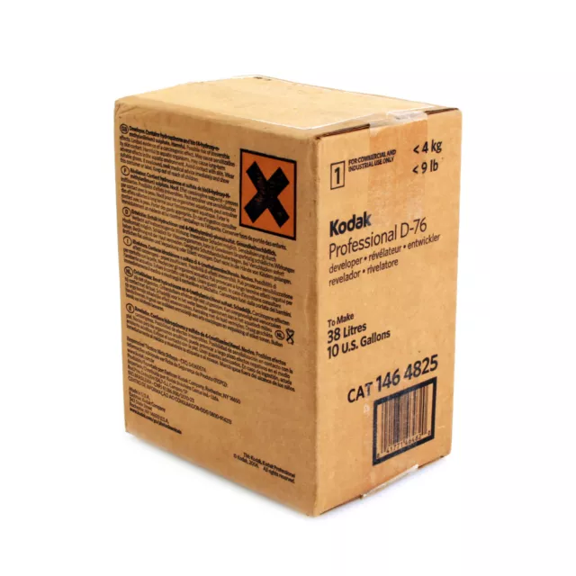 El polvo para desarrollador de película Kodak Professional D-76 negra y whjita fabrica 10 galones