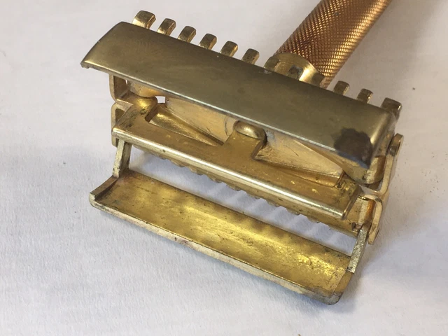 Vtg Gillette SHERATON 1st Generation TTO Razor Gold Tone  Open Comb c.1937 13