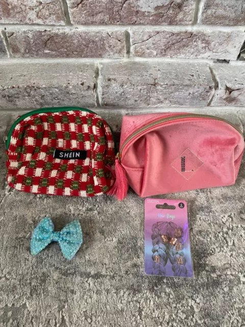 Girls Make Up Bags & Hair Accessories