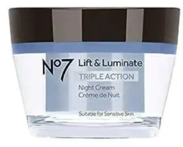 Crema nocturna de triple acción No7 Lift & Luminate reduce las arrugas/firma la piel 1,69 oz