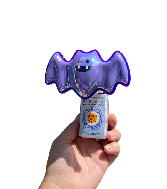 BATH & BODY Works PURPLE NEON BAT Wallflower Plug In Halloween Glow