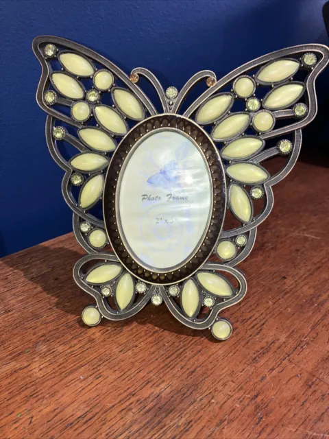 Art Deco Style Photo Frame Butterfly Beautiful 2”x3”
