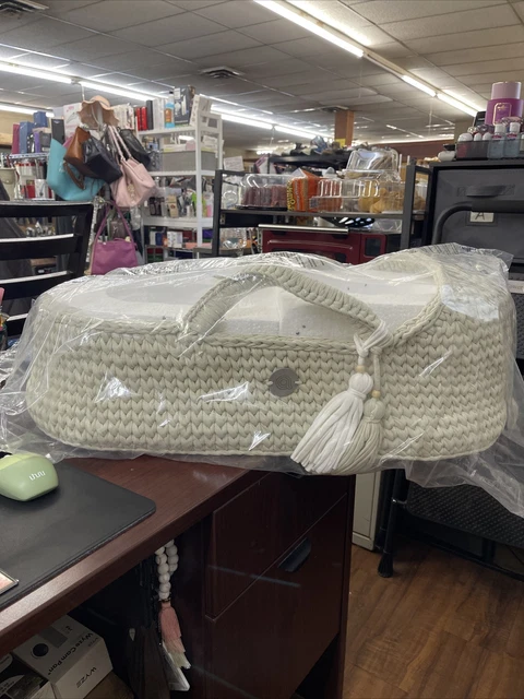 Anzy Home Baby Moses Basket With Round Hood