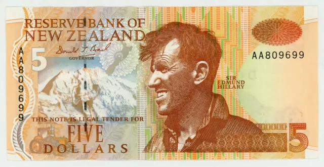 New Zealand ... P-177a ... 5 Dollars ... ND (1992-97) .. *UNC* ...  Prefix  "AA"