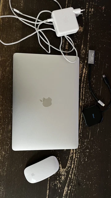 Apple MacBook Pro 13.3" (256GB SSD, Intel Core i5 6.ª generazione, 2.9 GHz, 8GB)
