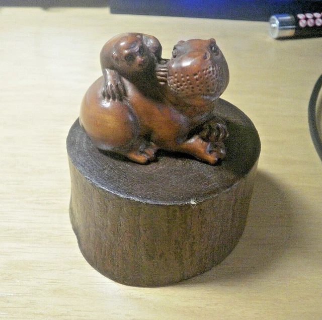 Stained & waxed little wooden display stand / plinth for netsuke / ornaments