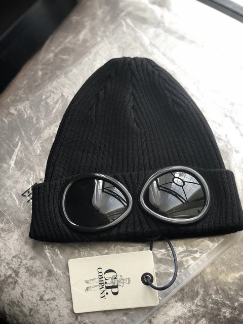 CP COMPANY GOGGLE Hat Beanie Black New With Tags FAST P P Supreme