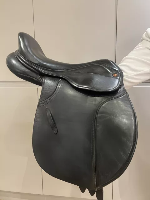 17” Black GP Saddle Company Saddle - Fully Adjustable