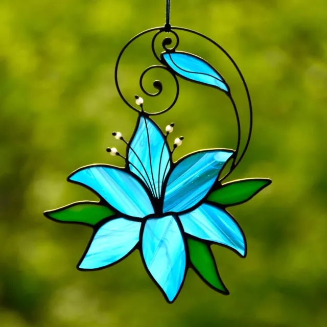 Stained Glass Blue Lily 5"x6,5" Flower Sun Catcher Handmade Window Decor