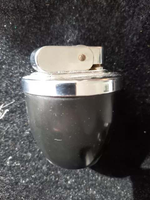 BRIQUET DE TABLE 70 jamais utilisé,  kit de nettoyage et pierre à feu