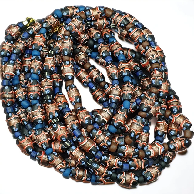 VINTAGE BEAUTIFUL Venerano ART Fancy 15x9MM Aventurine GLASS BEADS Necklace