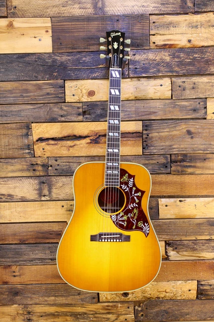 Gibson Hummingbird Original Acoustic-Electric Guitar Heritage Cherry Sunburst Gibson Hummingbird Original Acoustic-Electric Guitar Heritage Cherry Sunburst