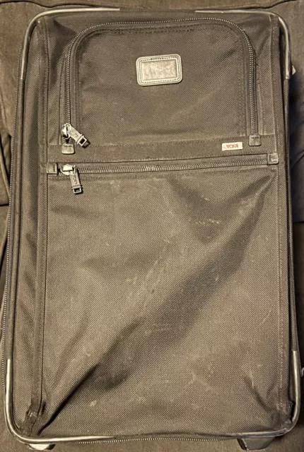 TUMI Alpha Expandable International Carry On Wheeled Luggage Style 22020DH