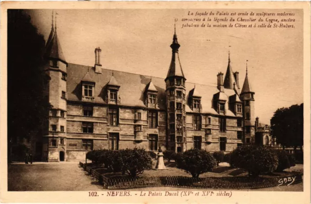 CPA NEVERS - Le Palais Ducal (355737)