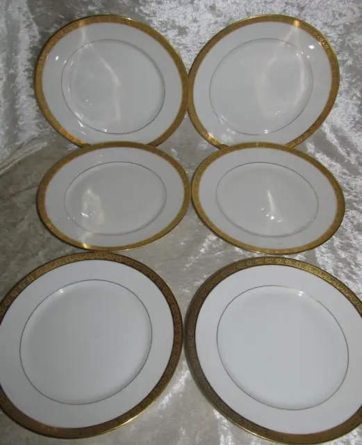 6 Assiettes plates D: 22 cm porcelaine Limoges incrustation or polie à l'agate