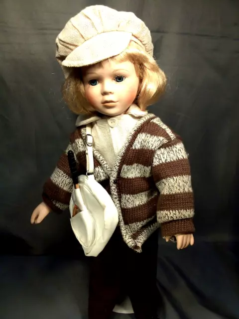 Porcelain Doll (473 ) 17  "-43  cm. Porcelain Doll Collection