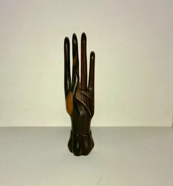 Beautiful Hand Carved Wood Sculptured Hand 19cm x 5cm 2