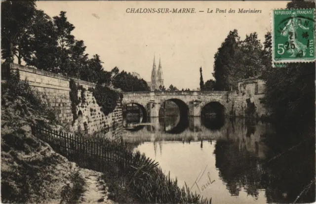 CPA CHALONS-sur-MARNE - Le Pont des Mariniers (126098)