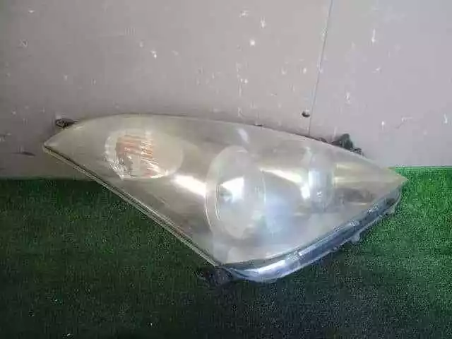 TOYOTA Wish 2003 UA-ZNE10G Right Headlight [Used] [PA68155405]