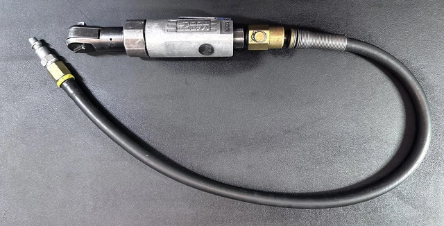 SNAP   1/4" Drive Air Ratchet w- Air Hose Whip