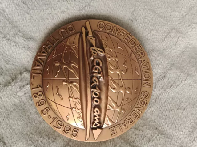 Médaille de collection en BRONZE 100 ANS CGT SYNDICATS de 1995