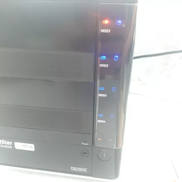 Promise SmartStor NS4600 Network Attached Storage – 4x 2 TB WD ROT HHD 8 TB