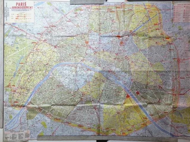 Carte Plan de Paris /  Les  20 arrondissements / Edition PONCHET  1975