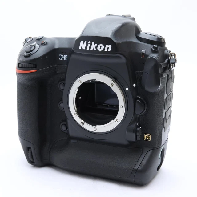 NIKON D5 CF-TYPE DSLR Camera Body F-Mount 20.8MP Shutter