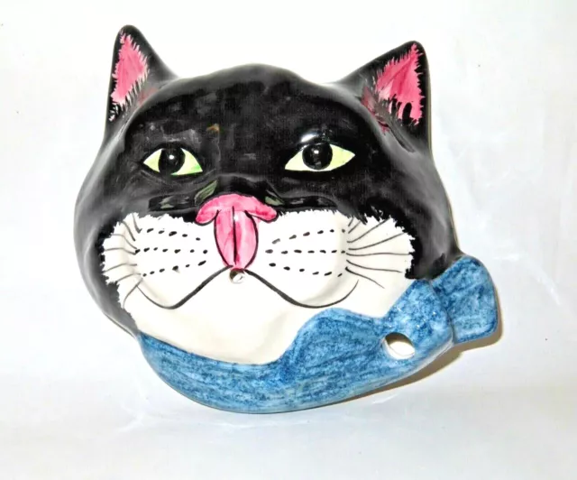 Babbacombe Pottery     String Dispenser  Cat   Black & White with Blue  Bow