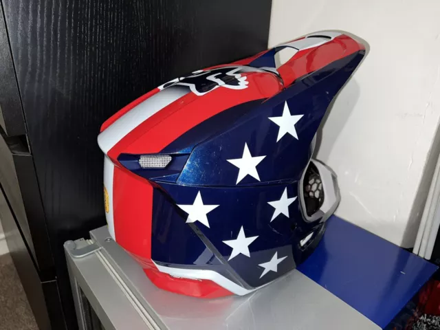 Fox V1 Motocross Helmet Size large L Mx Moto USA America Mips