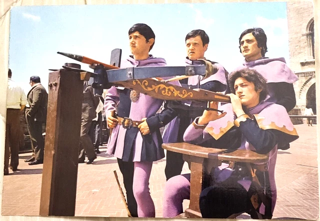 CARTOLINA GUBBIO PALIO DELLA  BALESTRA (non viaggiate)