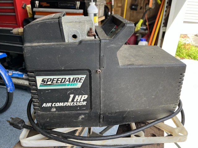 Speedaire 5F240-5 1 HP Air Compressor, 3 GAL 100  PSI WORKS