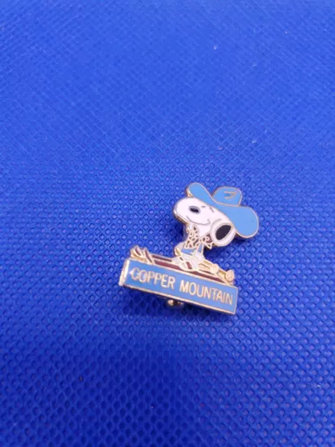 Vintage Peanuts Snoopy Skis Copper Mountain Tie Tack or Enamel Lapel Pin Aviva