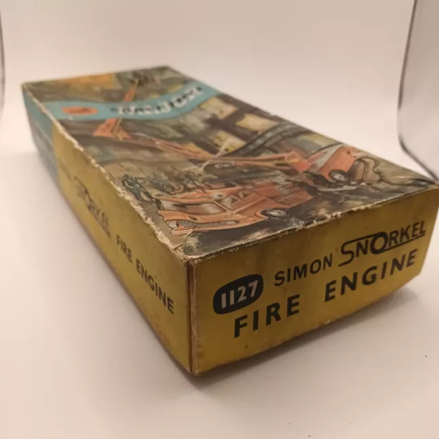 Corgi Major Toys 1127 Simon Snorkel Fire Engine original vintage diecast toy 2