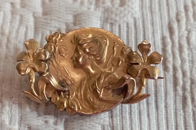 Broche Ancienne En Fix Art Nouveau Profil De Femme  Dn3643