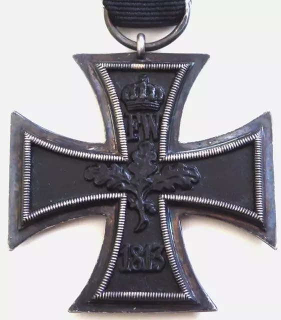 Genuine WW1 1914-1918 War German Iron Cross Class 2 with maker's mark (SA19)