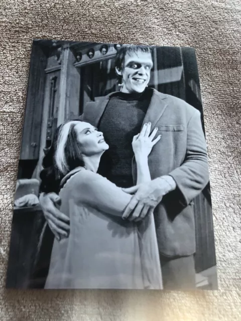 THE MUNSTERS - UNSIGNED PHOTO  7x5”
