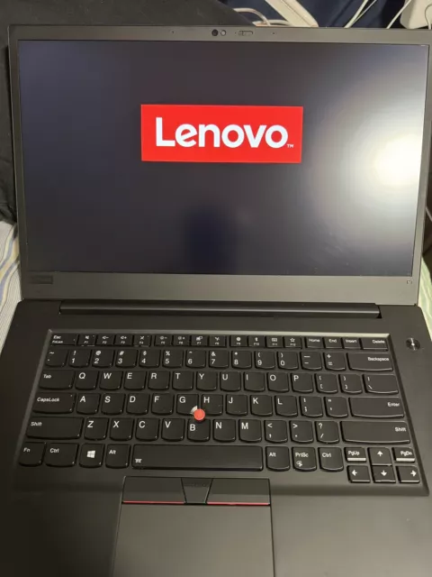 Lenovo ThinkPad P1 Gen 2 Workstation 500 Nits i7-9750h 32GB 1.5TB Quadro T2000