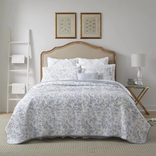 Laura Ashley Amberley Collection Quilt Set 100% Cotton Lightweight Twin Blue