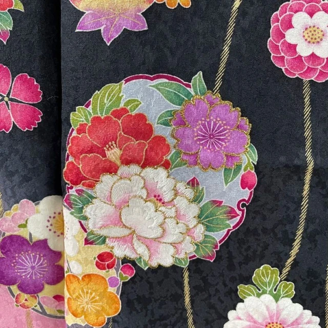 Woman Japanese Kimono Furisode Silk Flower Circle Embroidery Gold Foil Black 6
